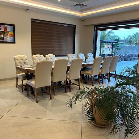 The Imperial Prime Clarks Inn Suites, 皮尔瓦拉 外观 照片