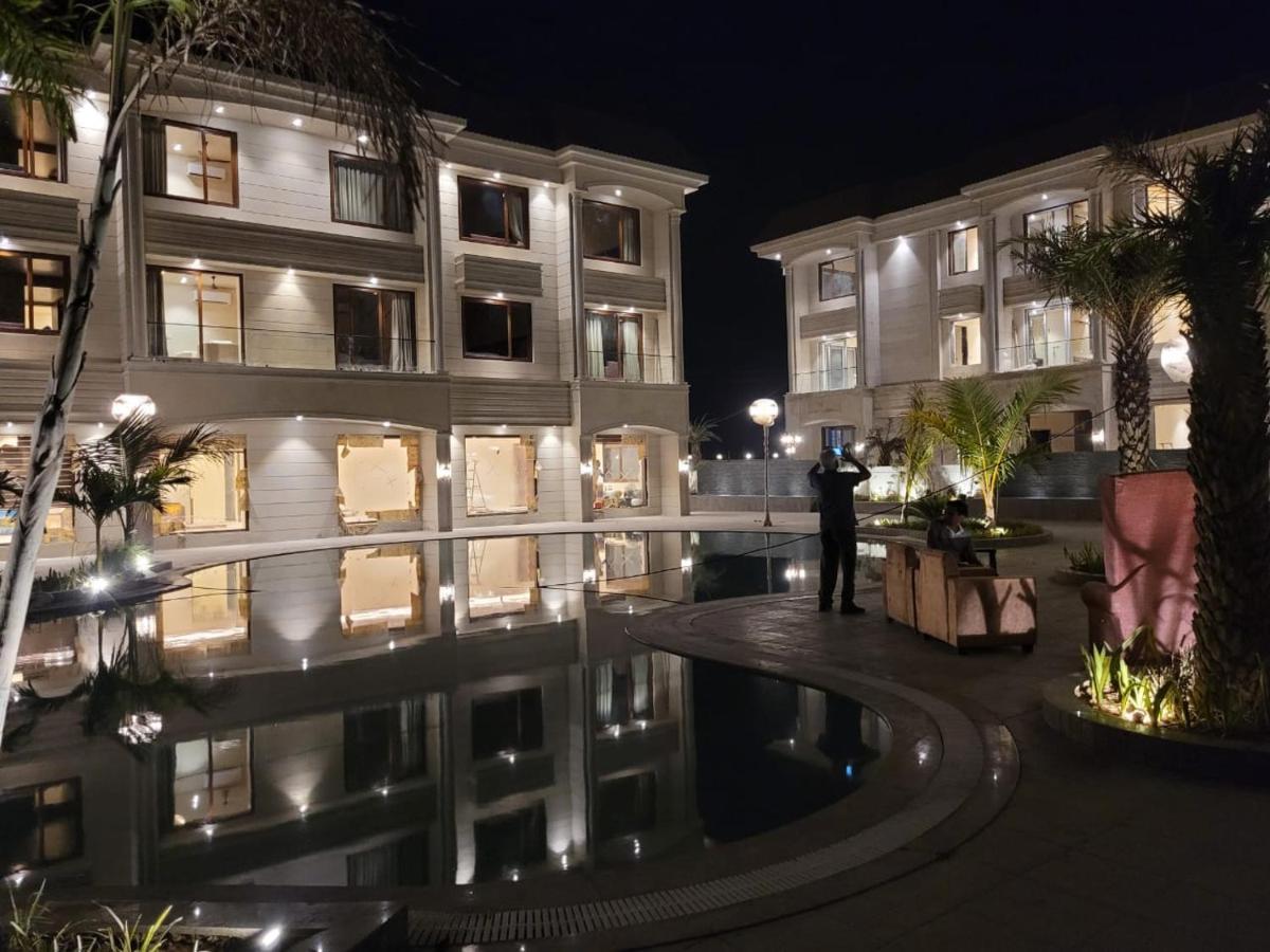 The Imperial Prime Clarks Inn Suites, 皮尔瓦拉 外观 照片