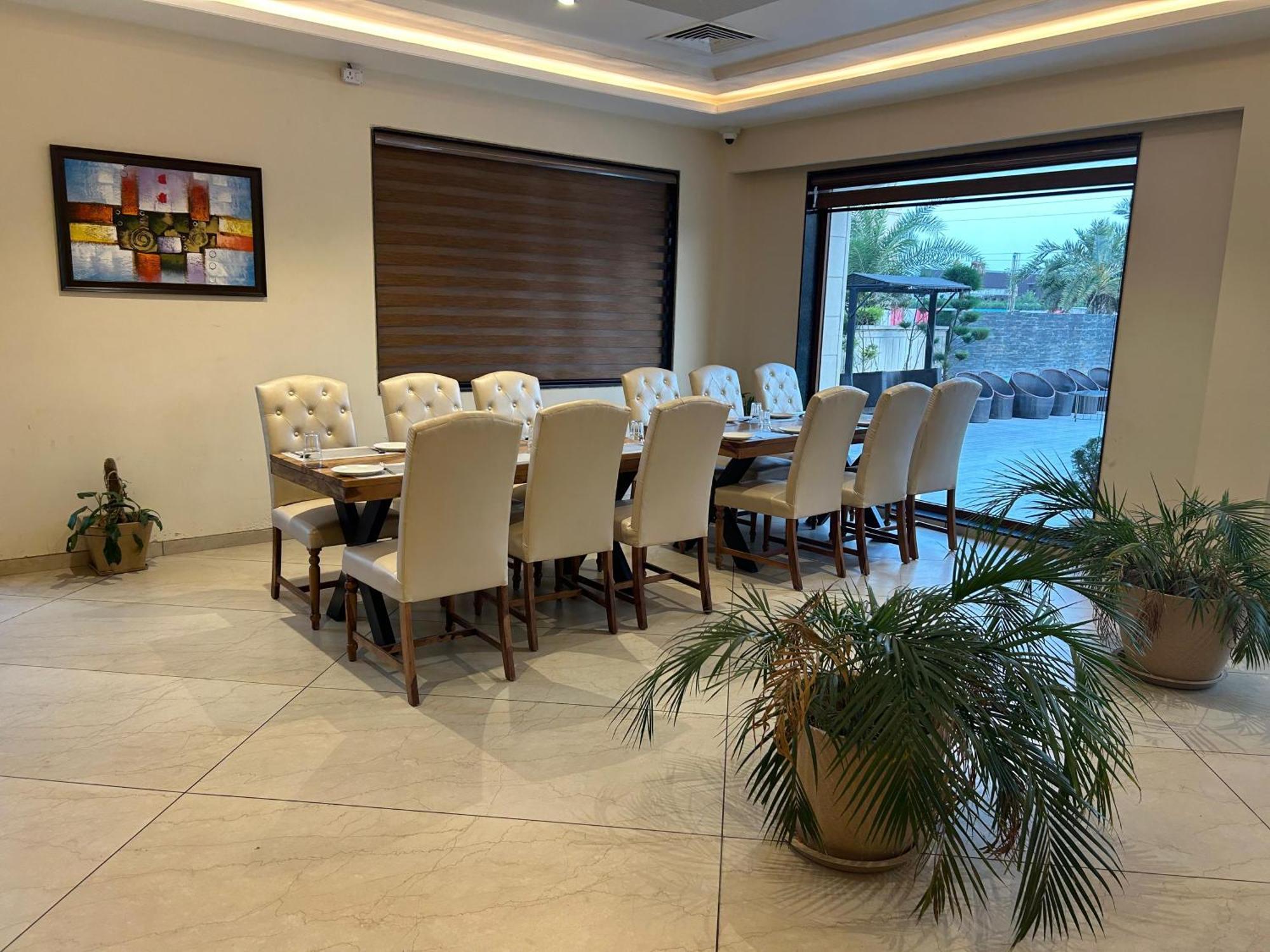 The Imperial Prime Clarks Inn Suites, 皮尔瓦拉 外观 照片